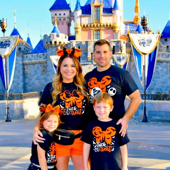 Meet your Posher, Michelle - Picture 1 of 1